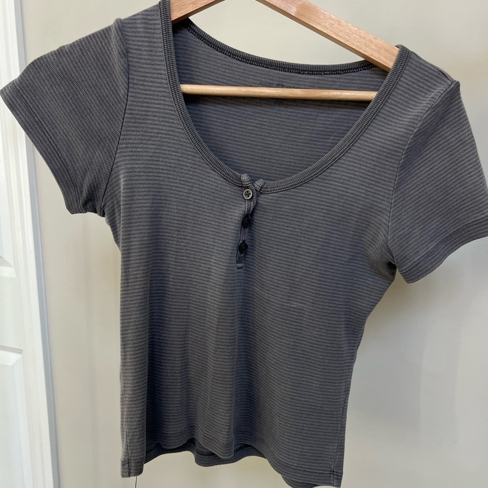 Brandy Melville top